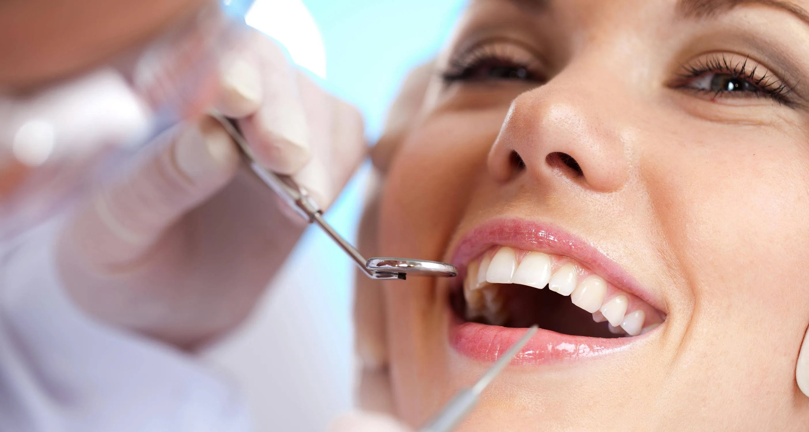 Solutions orthodontiques spécifiques pour adultes et seniors à Genève